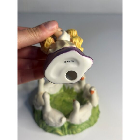 VTG 1986 Franklin Mint The Goose Girl Figurine Maggie Murphy 4" Safari Surprises - Picture 4 of 8
